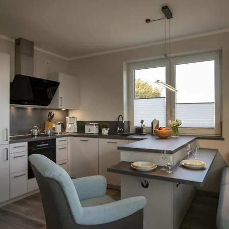 Apartment - Cook *